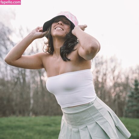 Maleni Cruz