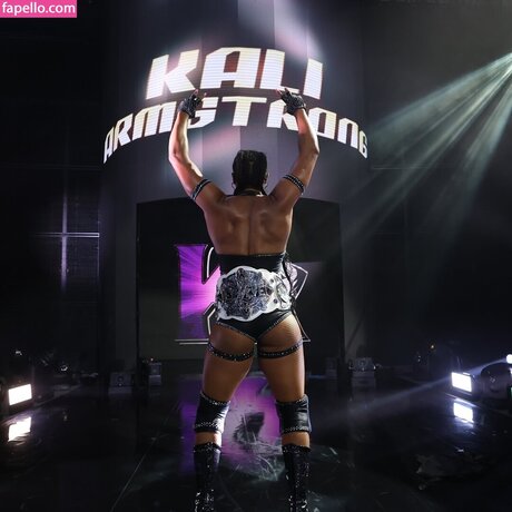 Kali Armstrong WWE