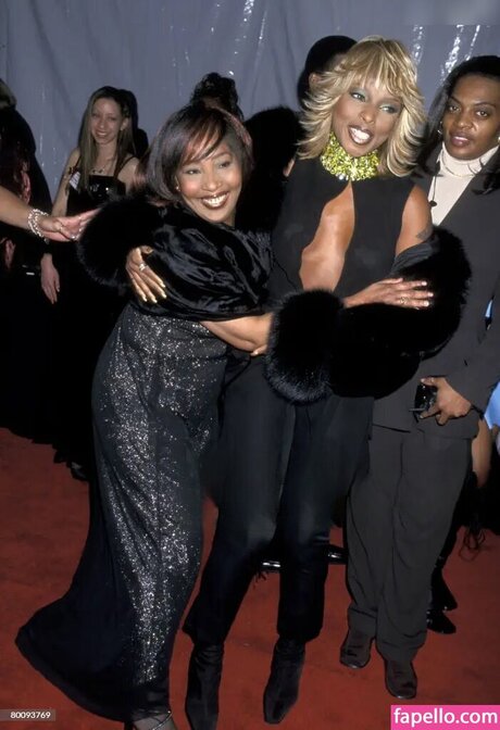Mary J Blige