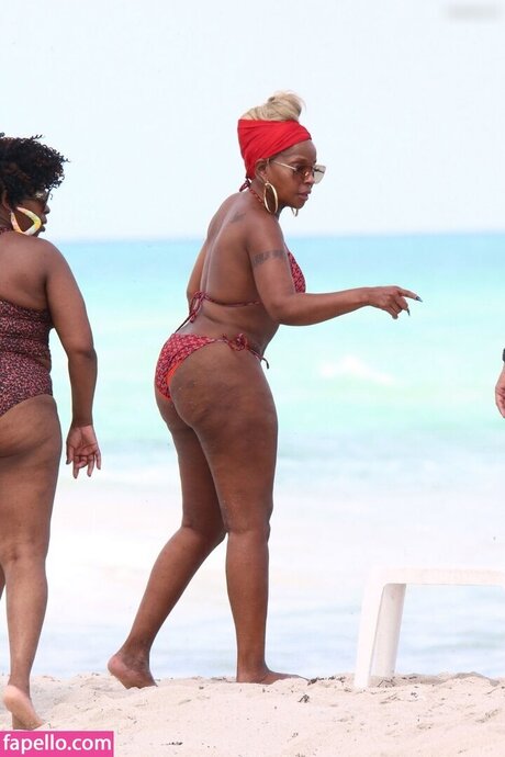 Mary J Blige