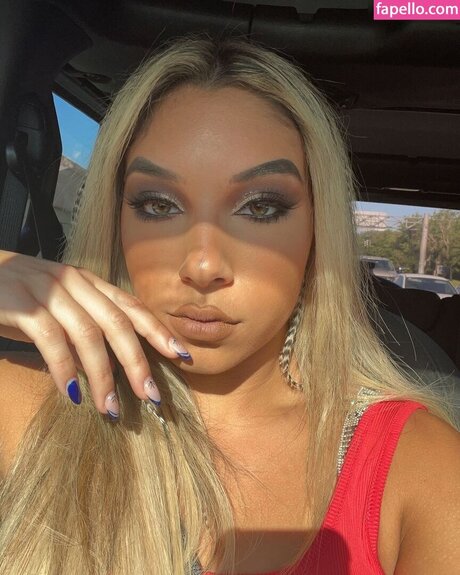Nagie wyciekłe zdjęcie OnlyFans od Thea Hail