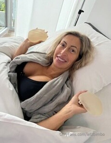 Nagie wyciekłe zdjęcie OnlyFans od Letzbimbo