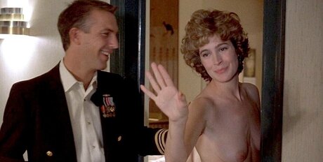 Nagie wyciekłe zdjęcie OnlyFans od Sean Young