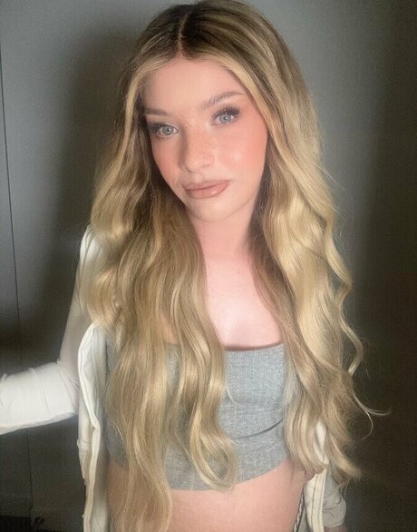 Nagie wyciekłe zdjęcie OnlyFans od Savannah Sinn