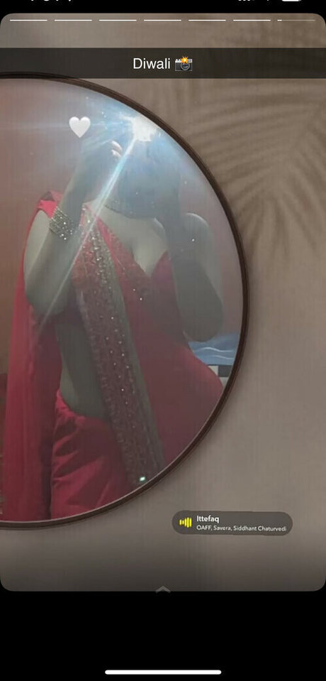 Nagie wyciekłe zdjęcie OnlyFans od Riya Pandey