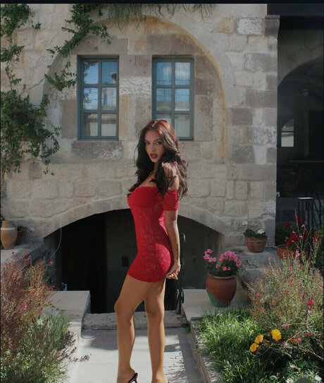 Nagie wyciekłe zdjęcie OnlyFans od Jasmineraddon