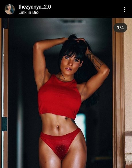 Nagie wyciekłe zdjęcie OnlyFans od Thezyanya