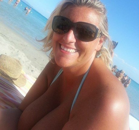 Nagie wyciekłe zdjęcie OnlyFans od Laura Leonardi