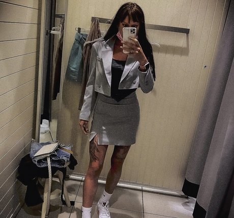 Nagie wyciekłe zdjęcie OnlyFans od Gelliii93