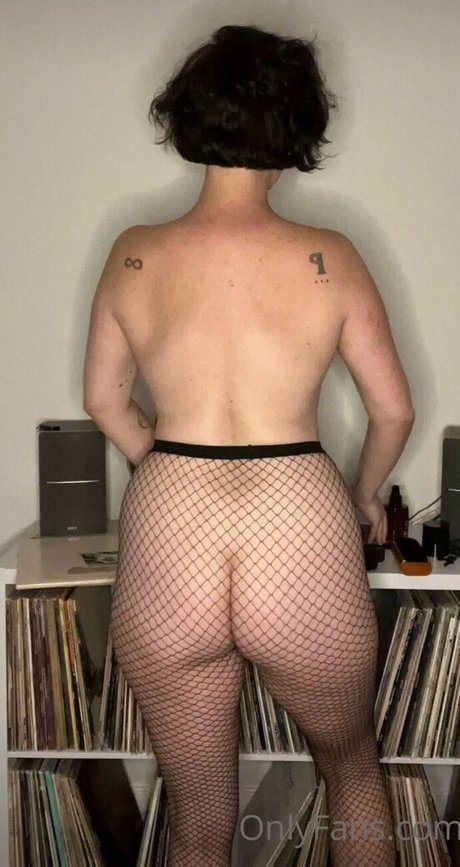 Nagie wyciekłe zdjęcie OnlyFans od Lipstickandlinernotes