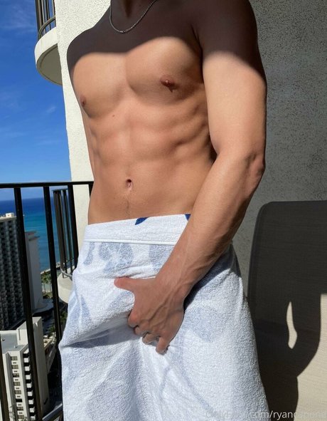 Nagie wyciekłe zdjęcie OnlyFans od Ryancapone