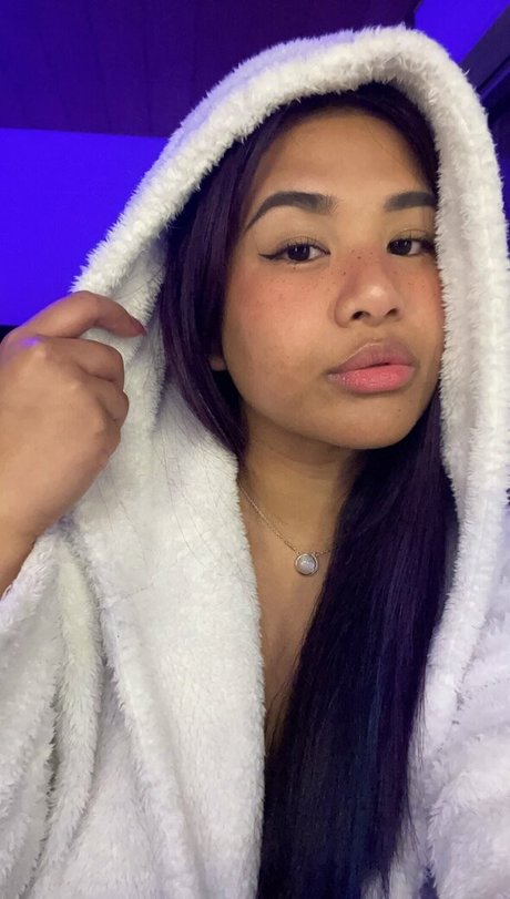 Nagie wyciekłe zdjęcie OnlyFans od Desireedeep
