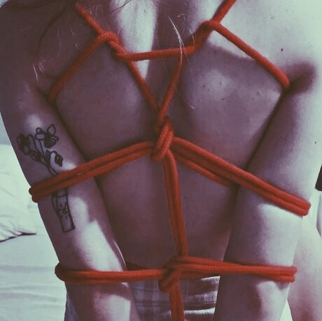 Nagie wyciekłe zdjęcie OnlyFans od Mika