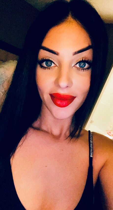 Nagie wyciekłe zdjęcie OnlyFans od Roxana Xxx