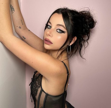 Nagie wyciekłe zdjęcie OnlyFans od Ellise