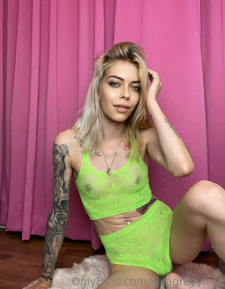 Nagie wyciekłe zdjęcie OnlyFans od Xlilagreyyfree