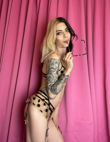 Xlilagreyyfree