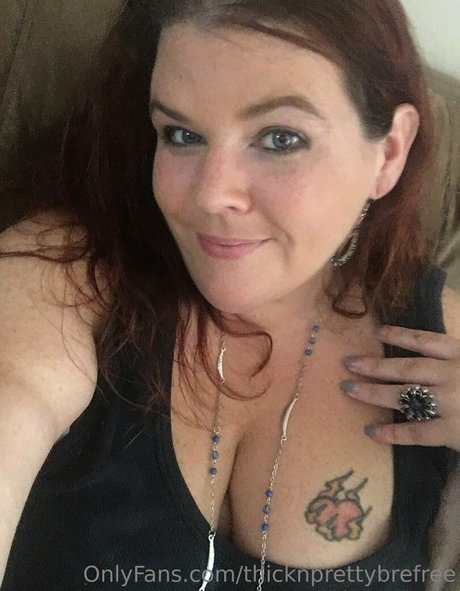 Nagie wyciekłe zdjęcie OnlyFans od Thicknprettybrefree