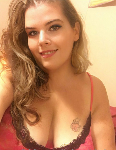 Nagie wyciekłe zdjęcie OnlyFans od Thicknprettybrefree