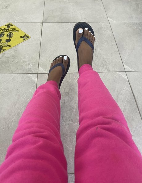 Nagie wyciekłe zdjęcie OnlyFans od Chocolatefeet8