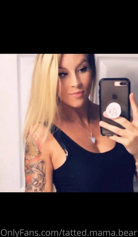 Nagie wyciekłe zdjęcie OnlyFans od Tattedmamabear