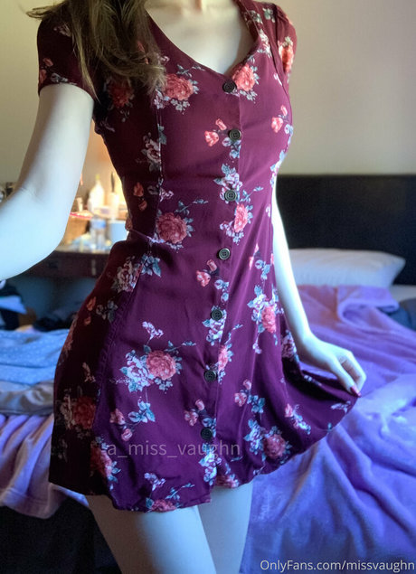 Nagie wyciekłe zdjęcie OnlyFans od Miss Vaughn