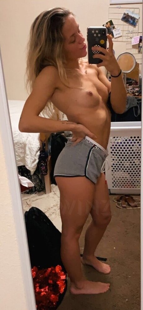 Nagie wyciekłe zdjęcie OnlyFans od Allie Ross