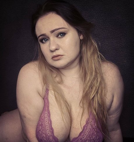 Nagie wyciekłe zdjęcie OnlyFans od Ashtonivey