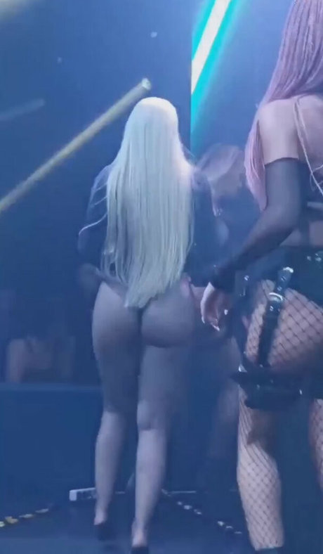 Nagie wyciekłe zdjęcie OnlyFans od Jelena Karleusa