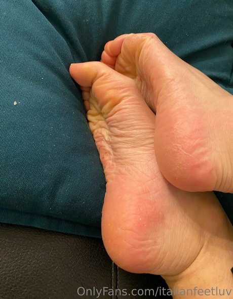 Italianfeetluv