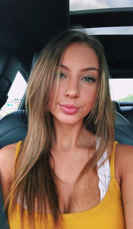 Nagie wyciekłe zdjęcie OnlyFans od Kaelyn Myers