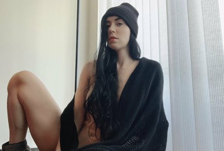 Nagie wyciekłe zdjęcie OnlyFans od Alannavfree