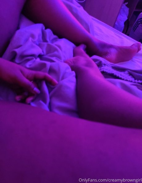 Nagie wyciekłe zdjęcie OnlyFans od Creamybrowngirl