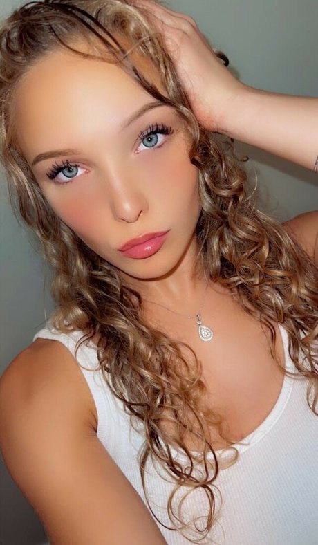 Nagie wyciekłe zdjęcie OnlyFans od Evie Erikson