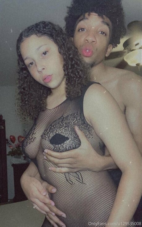 Nagie wyciekłe zdjęcie OnlyFans od Livyboo