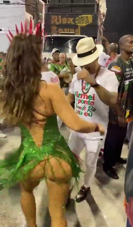 Nagie wyciekłe zdjęcie OnlyFans od Paola Oliveira