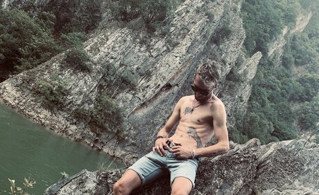 Nagie wyciekłe zdjęcie OnlyFans od Liridon