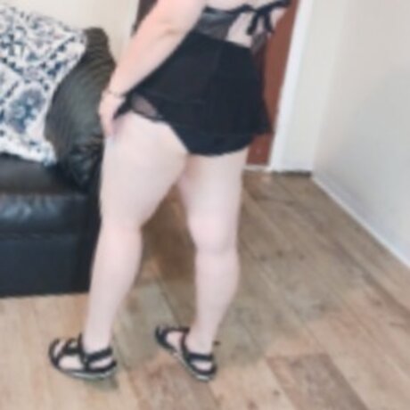 Nagie wyciekłe zdjęcie OnlyFans od Bad Bitches