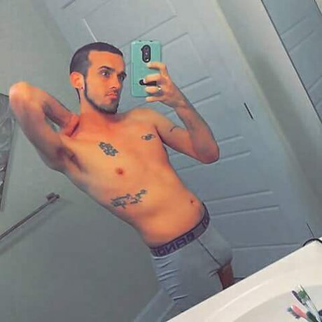 Nagie wyciekłe zdjęcie OnlyFans od Dylan