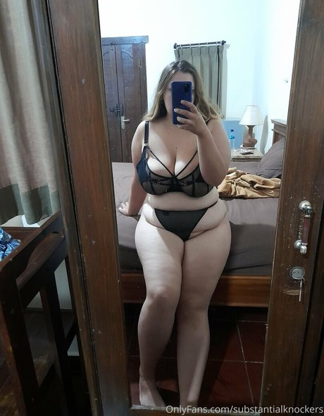 Nagie wyciekłe zdjęcie OnlyFans od Substantialknockers