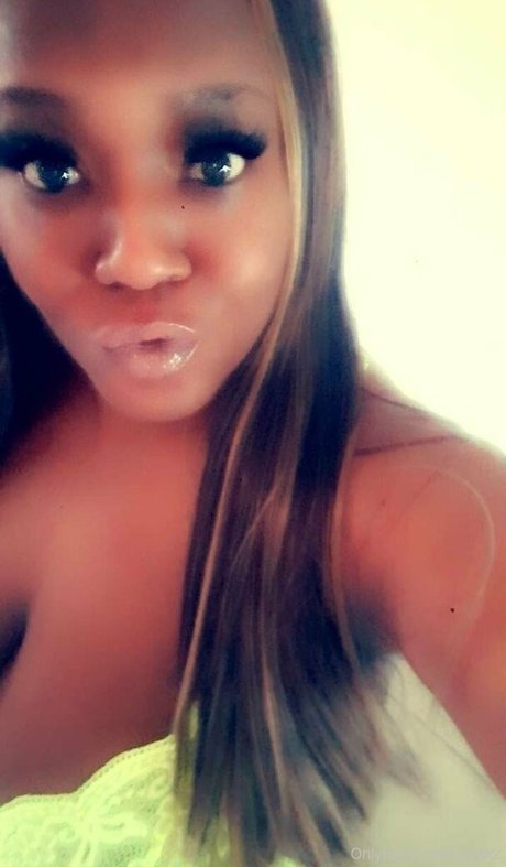 Nagie wyciekłe zdjęcie OnlyFans od Cutiecc