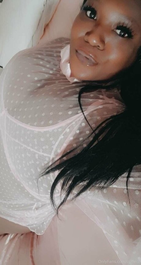Nagie wyciekłe zdjęcie OnlyFans od Cutiecc