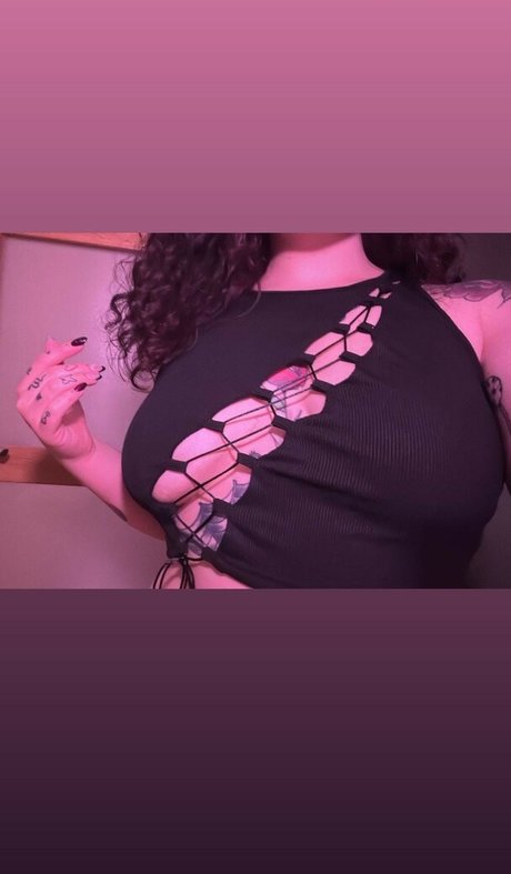 Nagie wyciekłe zdjęcie OnlyFans od Krolkmi