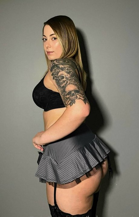 Nagie wyciekłe zdjęcie OnlyFans od Brizzybrawls