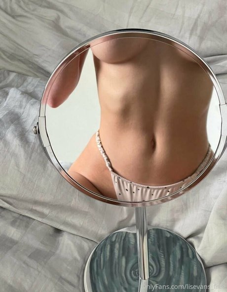 Nagie wyciekłe zdjęcie OnlyFans od Evansfeet