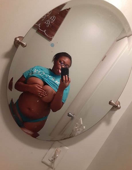 Nagie wyciekłe zdjęcie OnlyFans od Babyusagifree