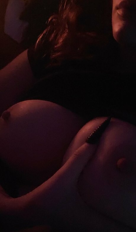 Nagie wyciekłe zdjęcie OnlyFans od Rainia Belle