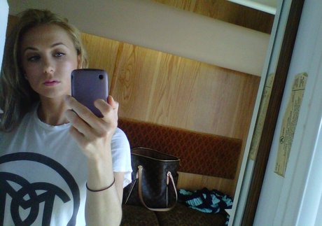 Iliza Shlesinger