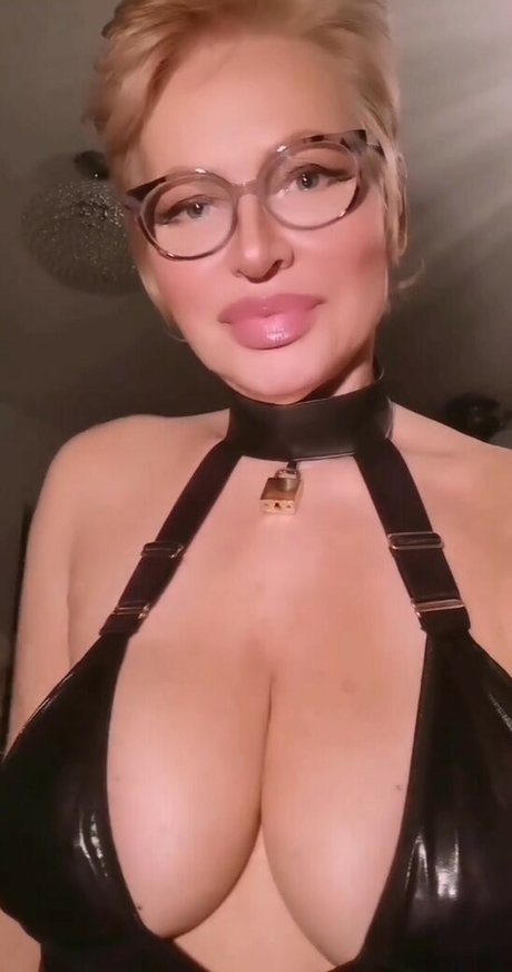 Nagie wyciekłe zdjęcie OnlyFans od Cheri Lady