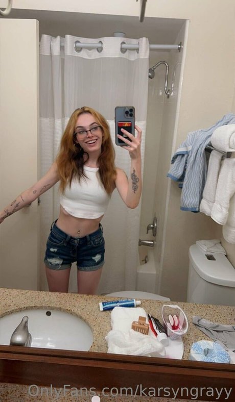 Nagie wyciekłe zdjęcie OnlyFans od Karsyngrayy